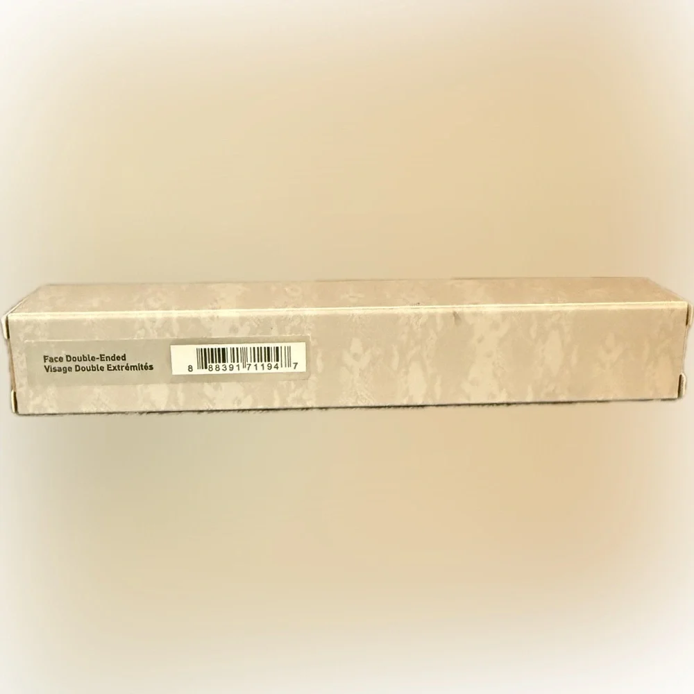 🩶MALLY🩶Double-Ended Face & Eye Brush/NIB